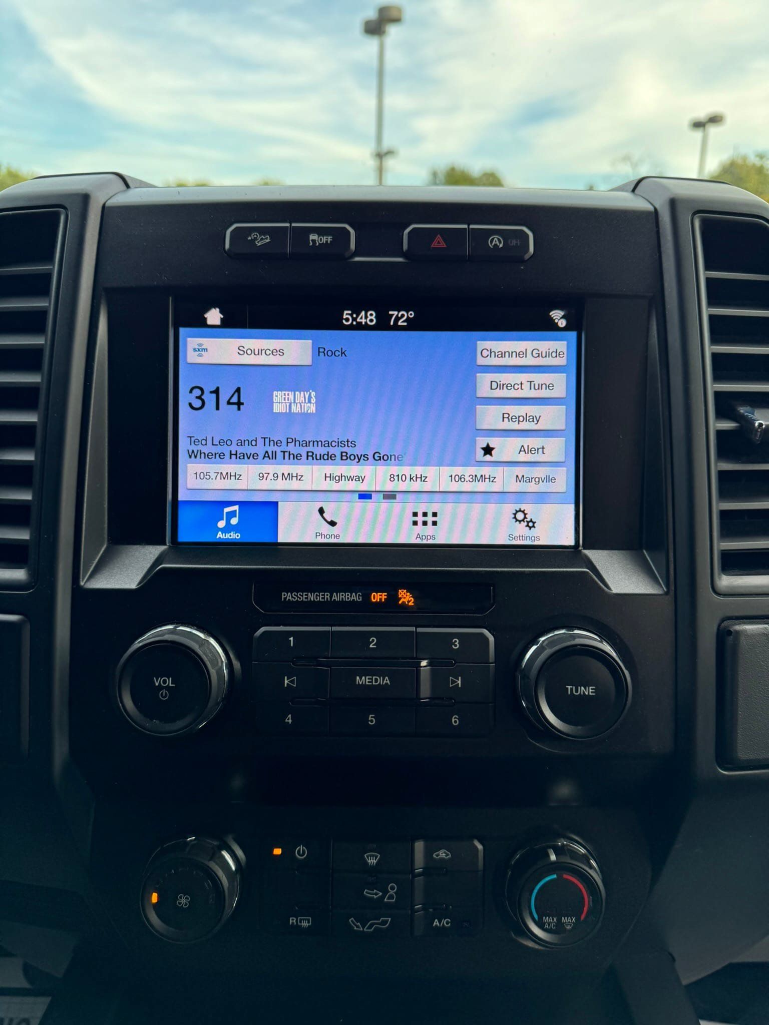 Used 2019 Ford F150 XL w/ Equipment Group 101A Mid AWD/4WD image 15