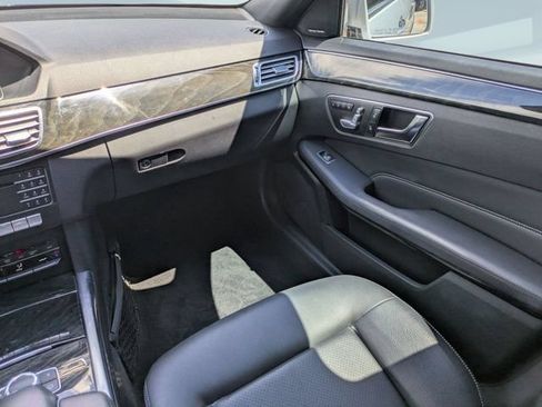 Used 2016 Mercedes-Benz E 350 4MATIC Sedan image 18