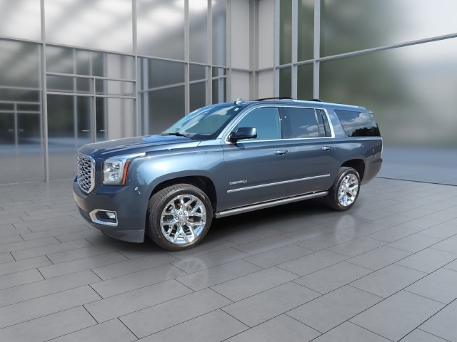Used 2020 GMC Yukon XL Denali w/ Denali Ultimate Package AWD/4WD image 4