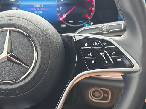 Used 2025 Mercedes-Benz GLS 450 4MATIC image 22