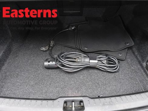 Used 2023 Volvo S60 T8 Plus AWD/4WD image 9