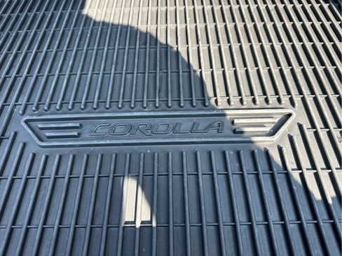 Used 2024 Toyota Corolla Sedan w/ SE Convenience Package image 41