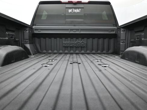 Used 2020 Chevrolet Silverado 2500 High Country w/ Z71 Off-Road Package image 6