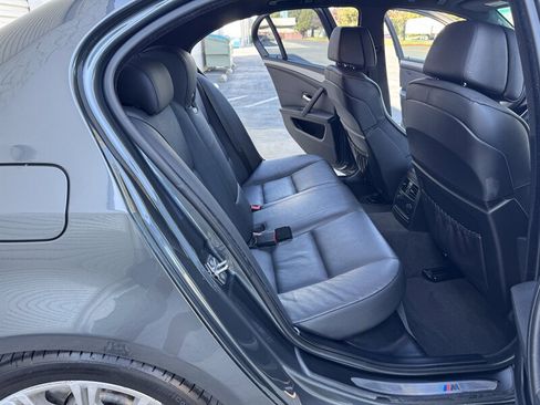 Used 2010 BMW 535i Sedan image 31