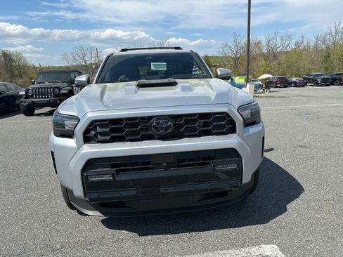 New 2026 Toyota 4Runner TRD Sport Premium AWD/4WD image 8