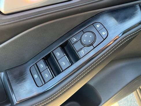 New 2026 Nissan Rogue SV FWD image 12