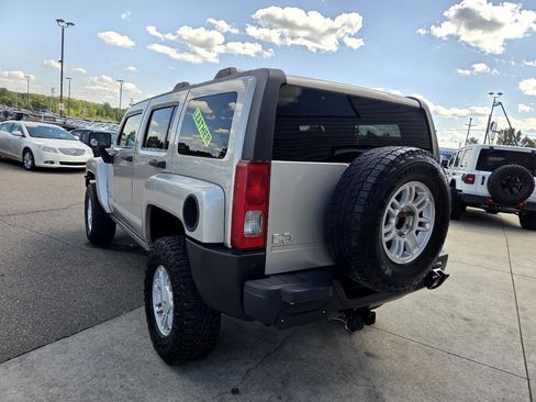 Used 2008 HUMMER H3 Luxury image 7