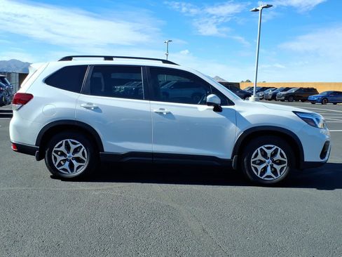 Certified 2021 Subaru Forester Premium w/ Popular Package #1 image 8