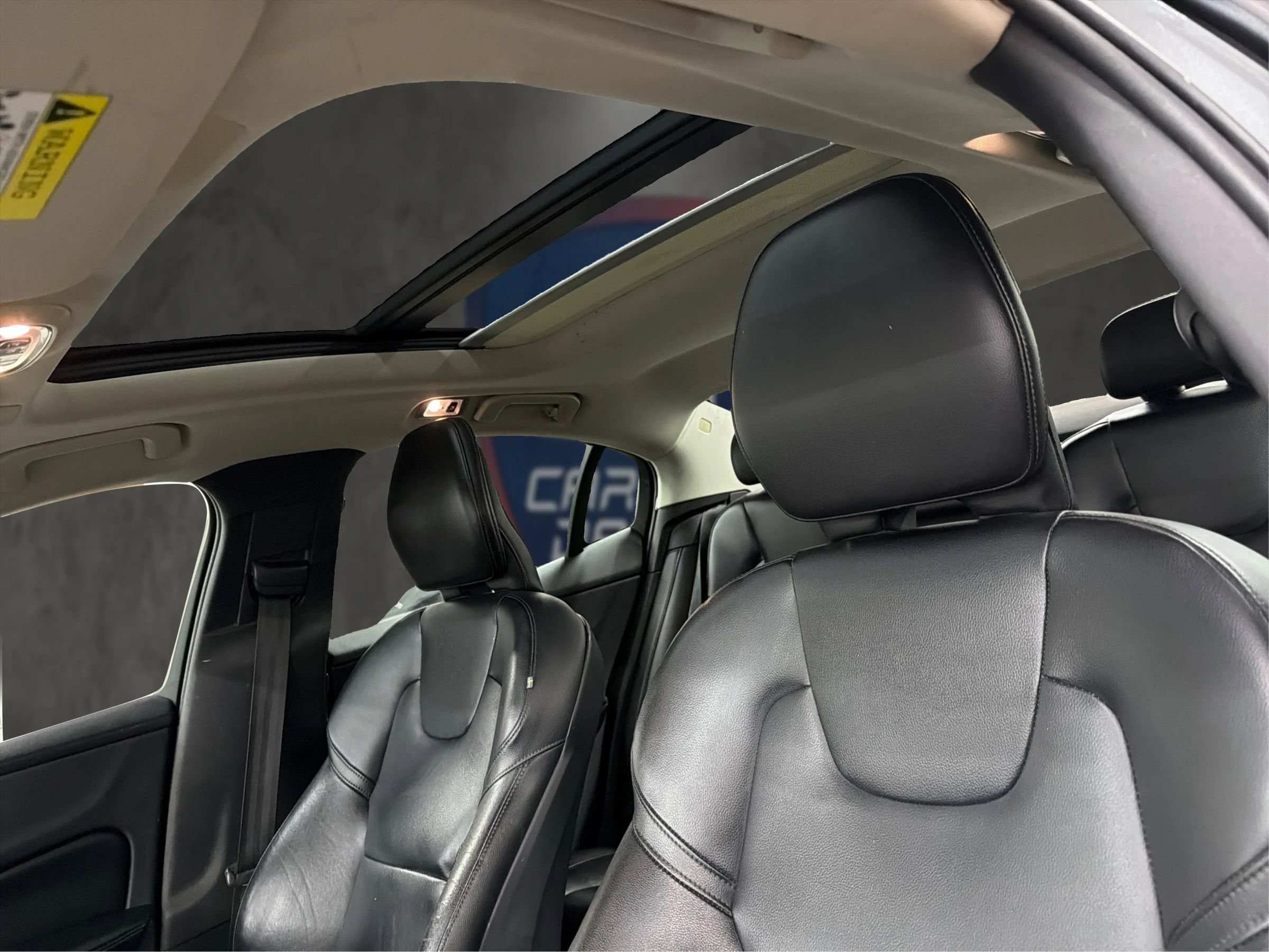 Used 2019 Volvo S60 T5 Momentum w/ Multimedia Package FWD image 36
