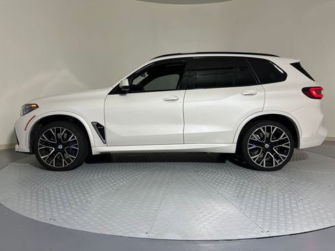 Used 2022 BMW X5 M w/ Executive Package image 2