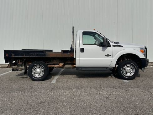 Used 2012 Ford F350 XL w/ Snow Plow Prep Pkg AWD/4WD image 7