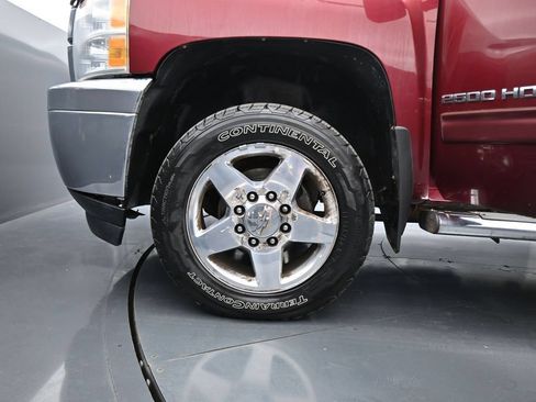Used 2013 Chevrolet Silverado 2500 LT w/ Convenience Package AWD/4WD image 23