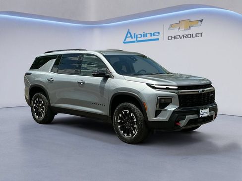 Used 2025 Chevrolet Traverse Z71 AWD/4WD image 7