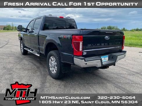 Used 2022 Ford F350 Lariat w/ Lariat Ultimate Package AWD/4WD image 6