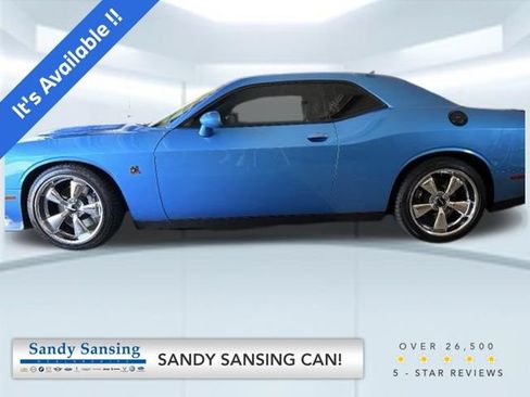 Used 2023 Dodge Challenger R/T Scat Pack RWD image 1