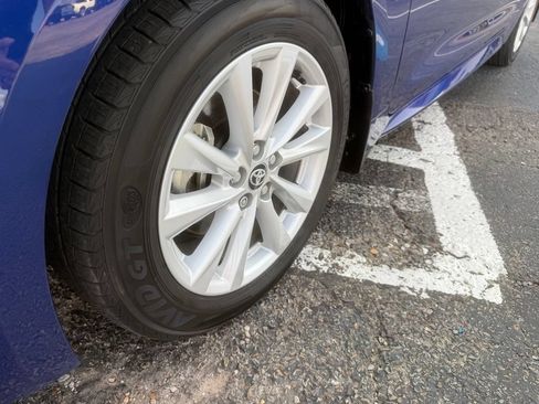 Used 2025 Toyota Corolla SE FWD image 10