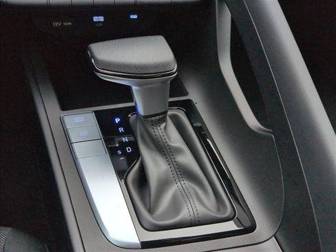 New 2026 Hyundai Elantra SE image 15