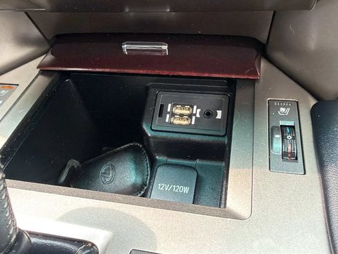 Used 2017 Lexus GX 460 Premium w/ Premium Package AWD/4WD image 19
