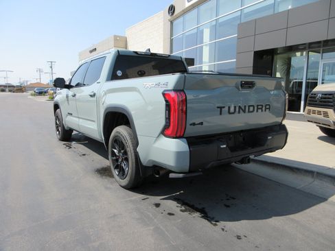 Used 2024 Toyota Tundra Limited w/ TRD Off-Road Package AWD/4WD image 8