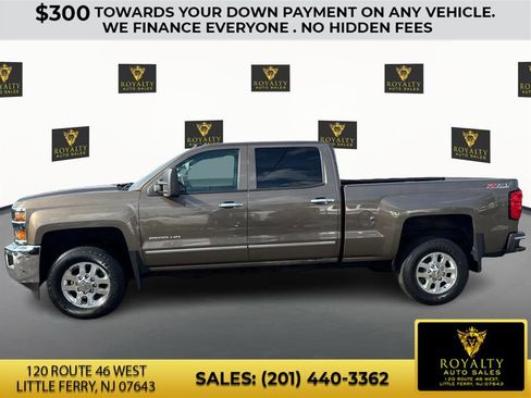 Used 2015 Chevrolet Silverado 2500 LTZ w/ LTZ Plus Package image 8