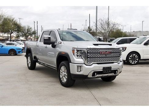 Used 2021 GMC Sierra 2500 Denali w/ Denali Ultimate Package image 6