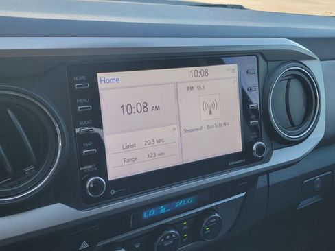 Used 2021 Toyota Tacoma SR5 image 23