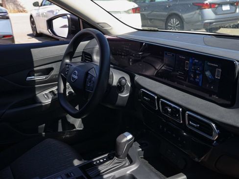 New 2026 Nissan Sentra SV w/ Floor Mat Package FWD image 19