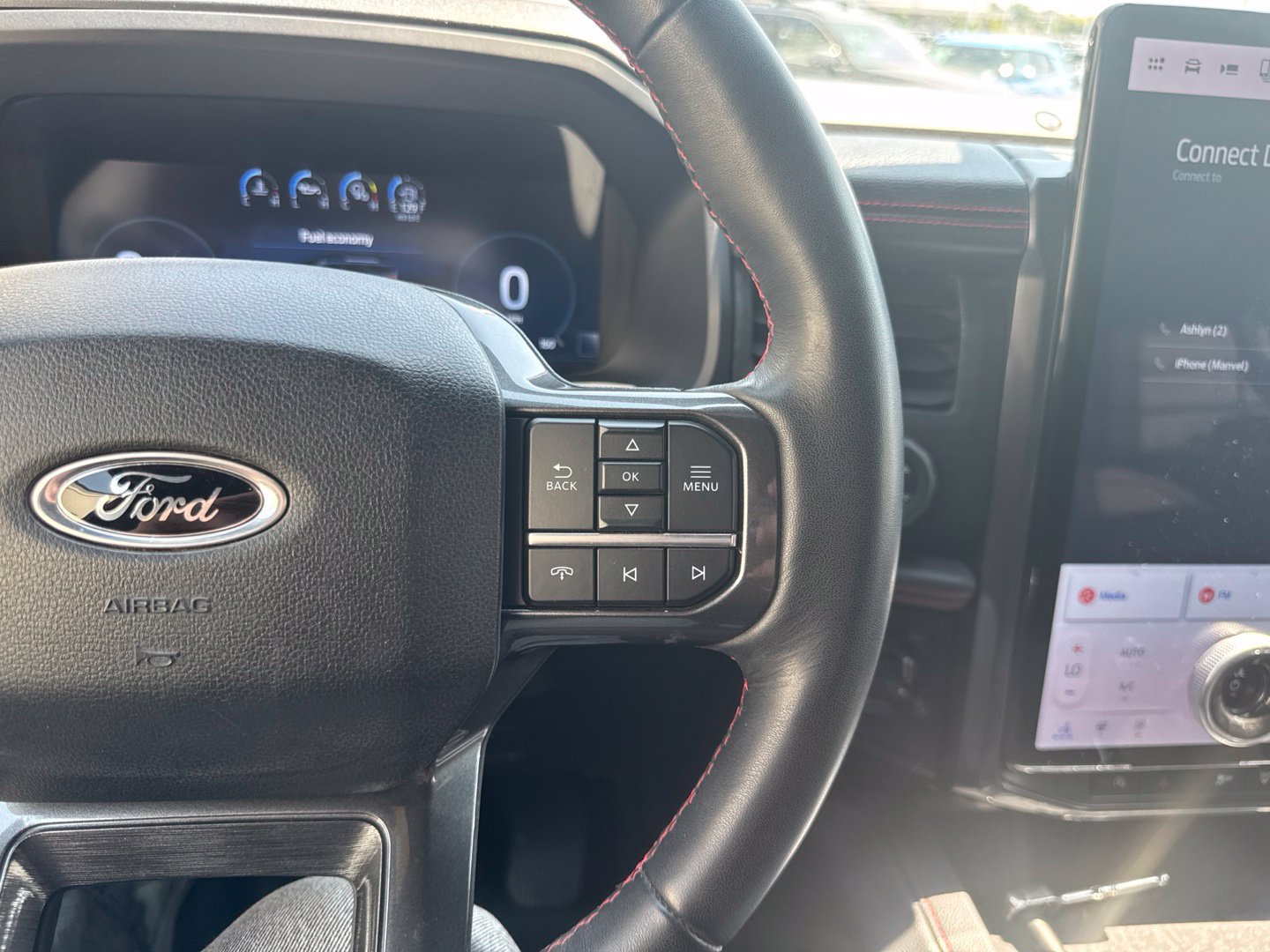 Used 2024 Ford Expedition Limited AWD/4WD image 25