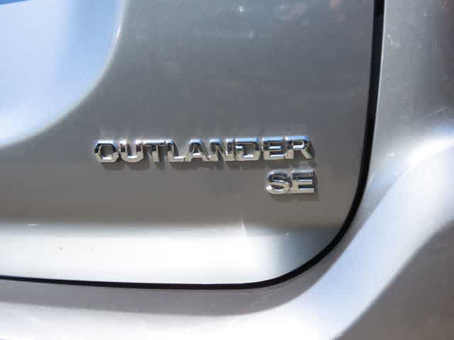 Used 2020 Mitsubishi Outlander SEL AWD/4WD image 7