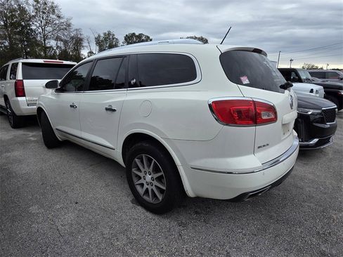Used 2015 Buick Enclave Leather image 3