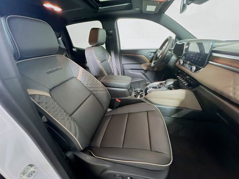 New 2026 GMC Canyon Denali image 23