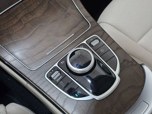 Used 2021 Mercedes-Benz C 300 4MATIC Sedan image 18