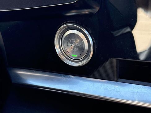 Used 2021 Chevrolet Corvette Stingray Convertible w/ Battery Protection Package image 15