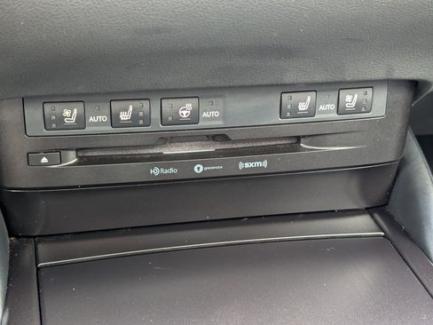 Used 2019 Lexus ES 300h w/ Premium Package image 23