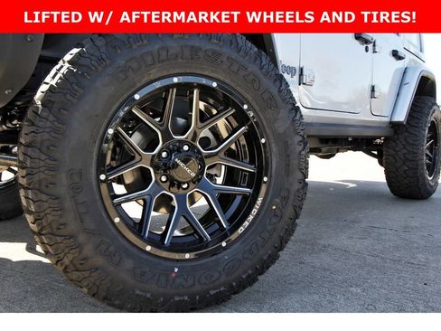 Used 2022 Jeep Wrangler Unlimited Rubicon 4xe w/ Steel Bumper Group image 28