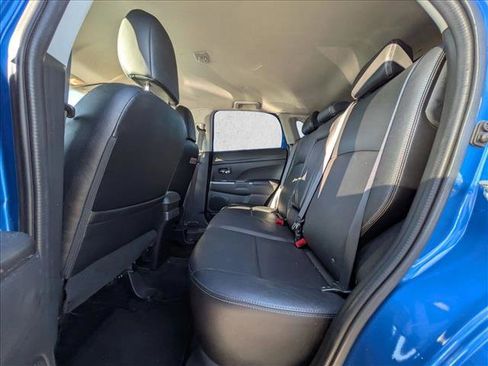 Used 2018 Mitsubishi Outlander Sport SEL image 16