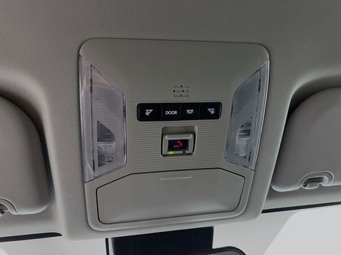 Used 2025 Toyota RAV4 LE image 21