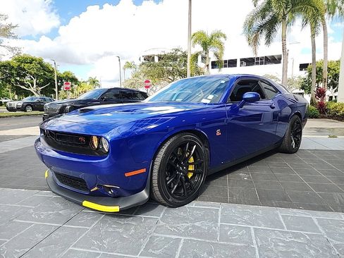 Used 2021 Dodge Challenger R/T Scat Pack w/ Dynamics Package image 16