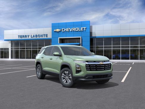 New 2026 Chevrolet Equinox LT w/ Safety and Technology Package FWD image 2
