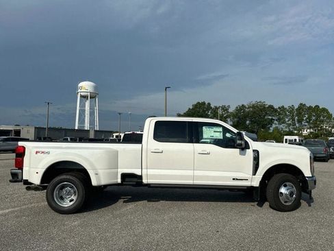 New 2025 Ford F350 Lariat w/ Lariat Ultimate Package image 4