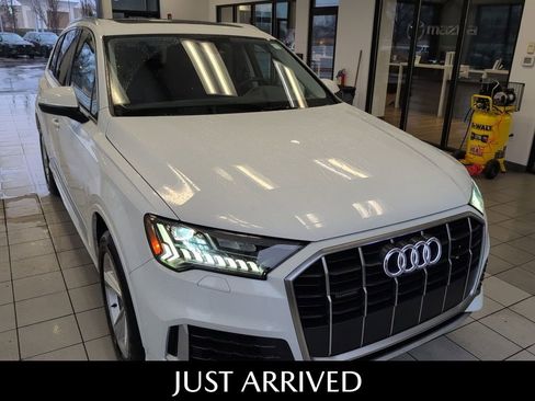 Used 2023 Audi Q7 3.0T Premium image 2