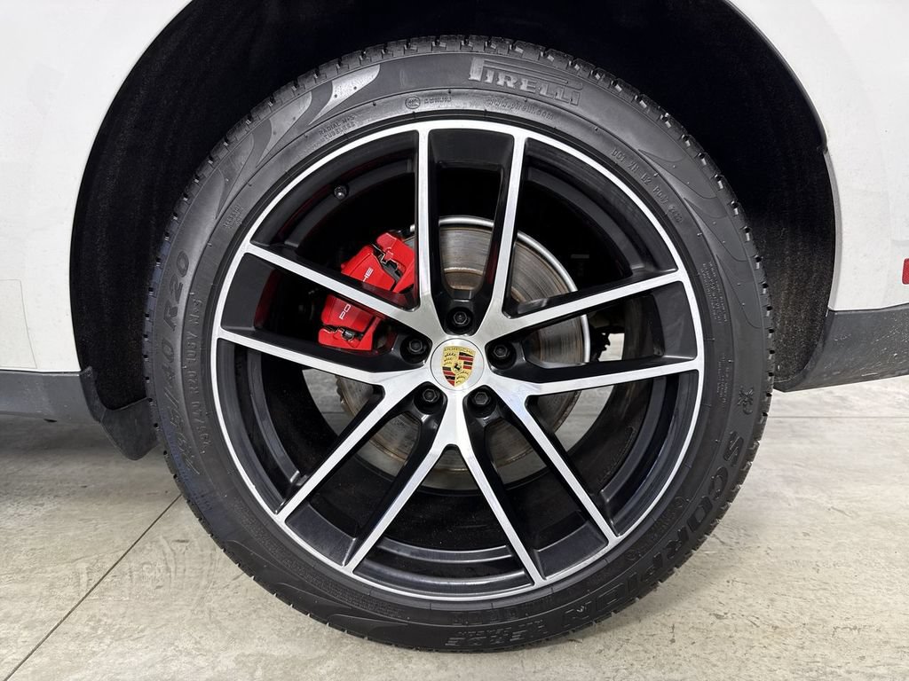 Certified 2024 Porsche Macan S w/ Premium Plus Package AWD/4WD image 14