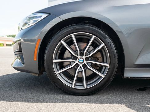 Used 2020 BMW 330i Sedan w/ Convenience Package RWD image 14