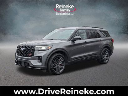 Used 2025 Ford Explorer ST