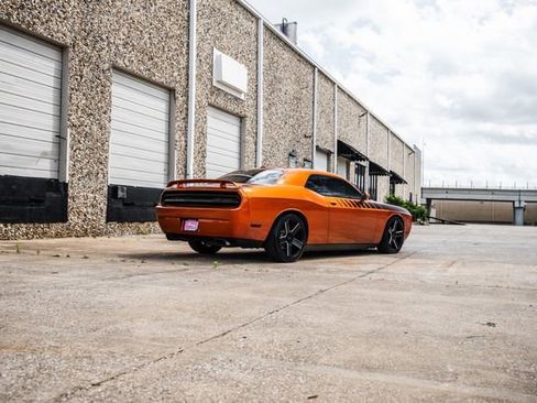 Used 2011 Dodge Challenger R/T image 19