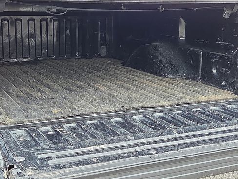 Used 2012 Ford F150 XLT w/ XLT Convenience Pkg image 9