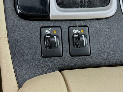 Used 2016 Toyota Highlander XLE image 26