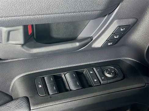 Certified 2025 Toyota 4Runner TRD Off-Road Premium image 17