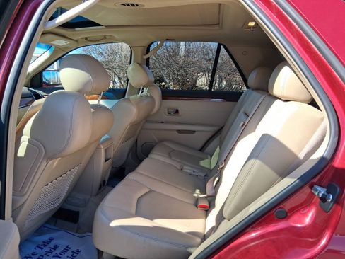 Used 2008 Cadillac SRX AWD w/ Utility Package image 18
