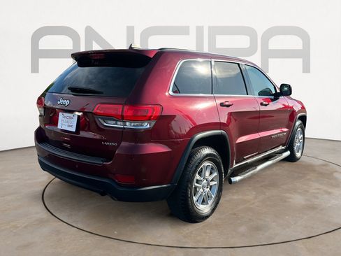 Used 2019 Jeep Grand Cherokee Laredo RWD image 10